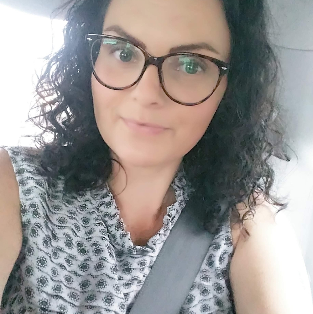 Meet your Posher, Jenn